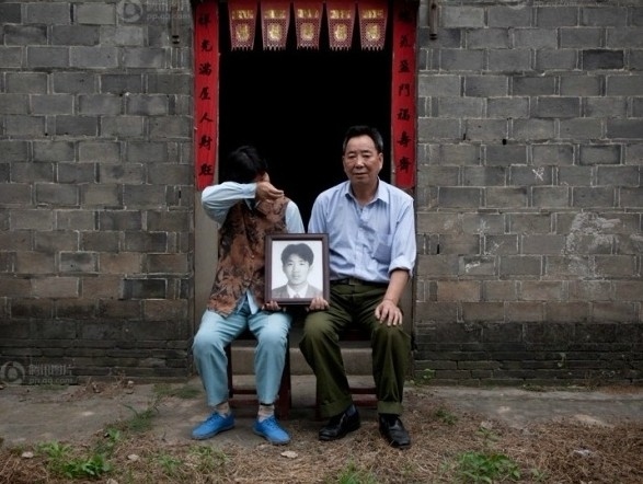 2013-05-08 China's Orphaned Parents
